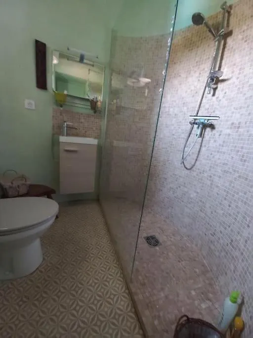 Holiday home Castellet, Mas Provencal, Piscine Dans Les Vignes Villa Laouque
